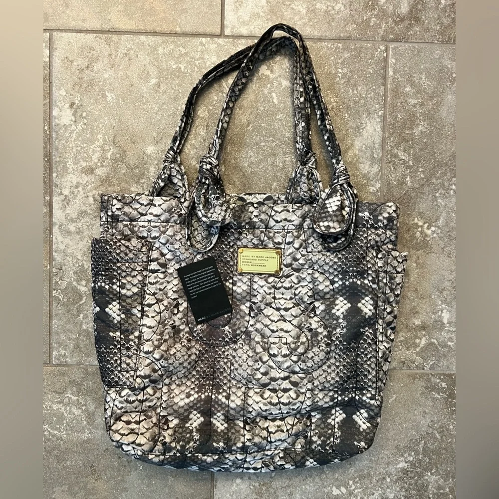 Marc Jacobs Animal Print Nylon Tote Bag - Picture 4 of 5